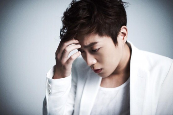 Gambar Foto Yoon Doo Joon Beast di Teaser Single 'Shadow'