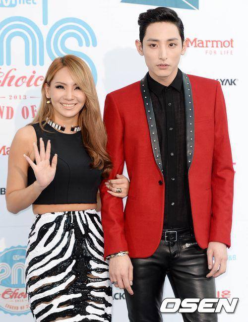 Gambar Foto CL 2NE1 dan Lee Soo Hyuk di Blue Carpet Mnet 20's Choice Awards 2013