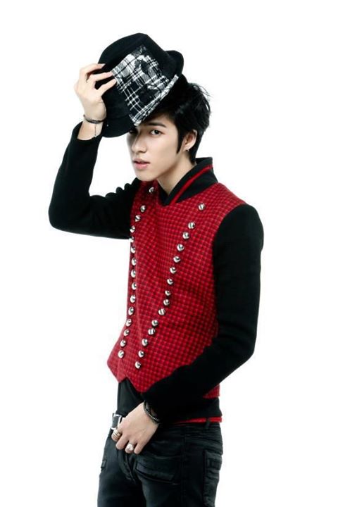 Baek Seung Heon: Berita, Foto, Video, Lirik Lagu, Profil & Bio