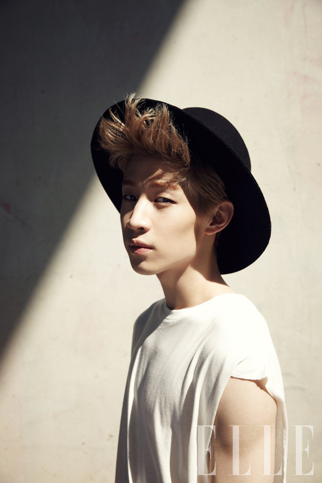 Gambar Foto Henry di Majalah Elle Edisi Juli 2013