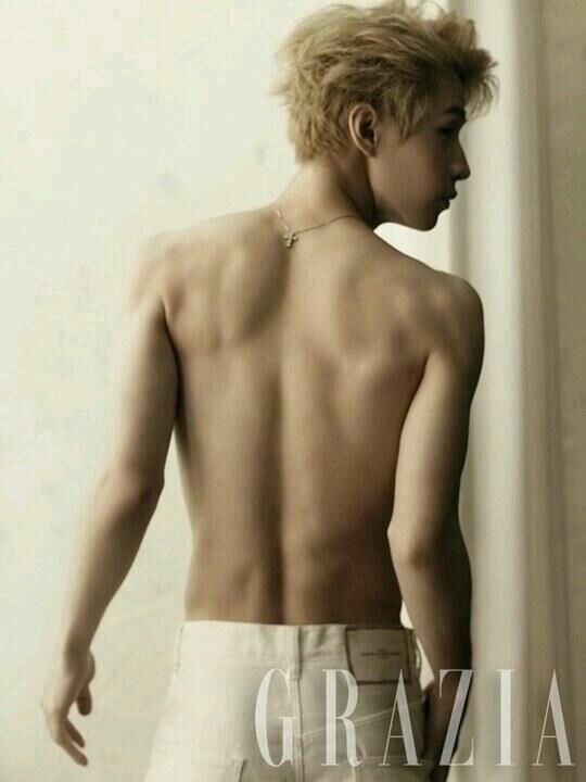 Gambar Foto Henry di Majalah Grazia Edisi Juli 2013