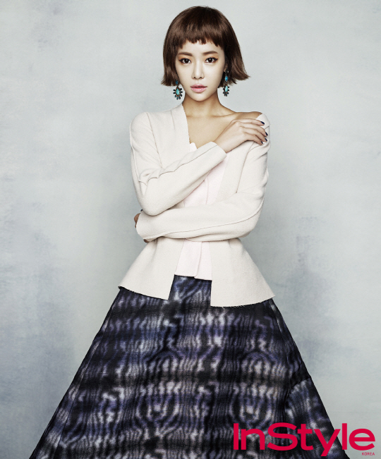 Gambar Foto Hwang Jung Eum di Majalah InStyle Edisi Agustus 2013