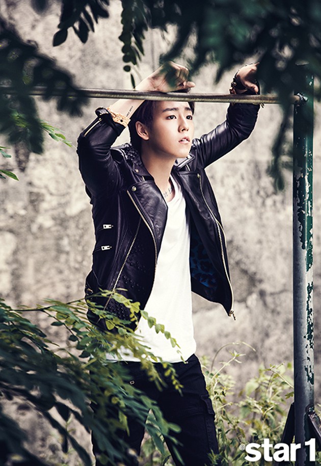 Gambar Foto Lee Hyun Woo di Majalah @Star1 Edisi Agustus 2013