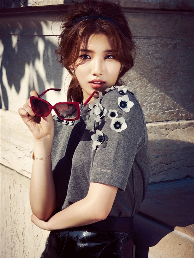 Gambar Foto Suzy miss A di Majalah Harper's Bazaar Edisi Agustus 2013