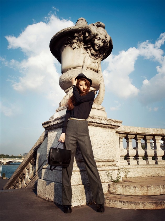 Gambar Foto Suzy miss A di Majalah Harper's Bazaar Edisi Agustus 2013
