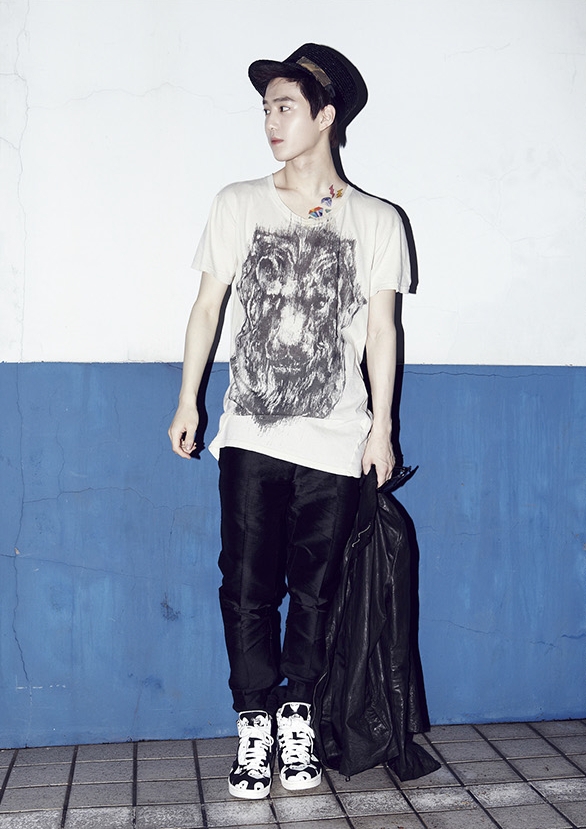 Gambar Foto Suho EXO di Teaser Repackage Album 'Growl'