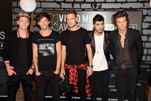 Gambar Foto One Direction di Red Carpet MTV Video Music Awards 2013
