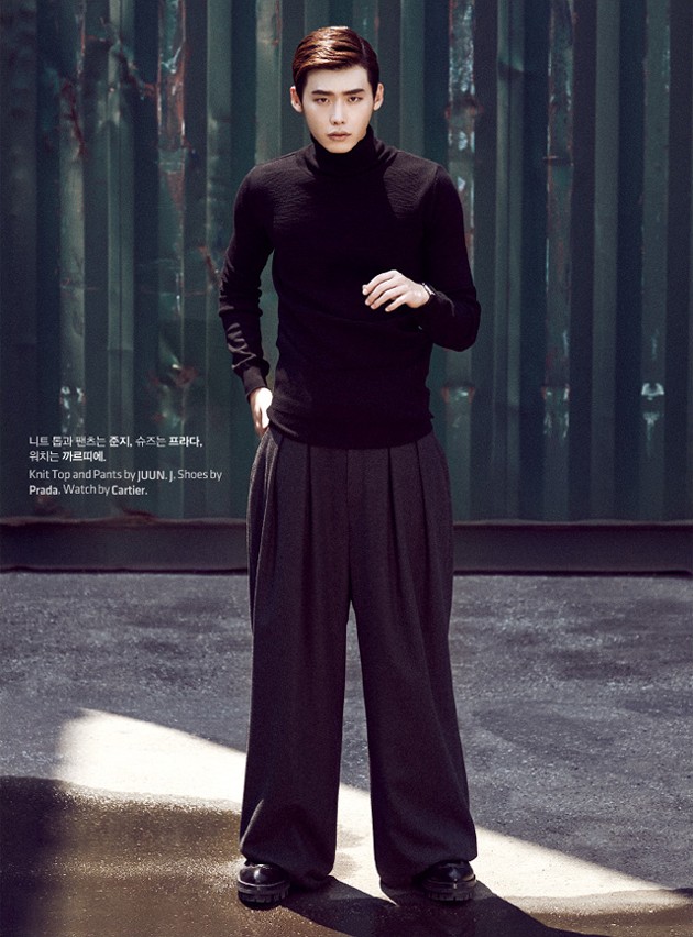 Gambar Foto Lee Jong Suk di Majalah High Cut Edisi September 2013