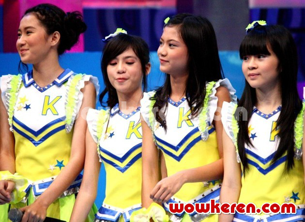 Gambar Foto JKT48 Saat Tampil di Acara Musik 'Dahsyat'