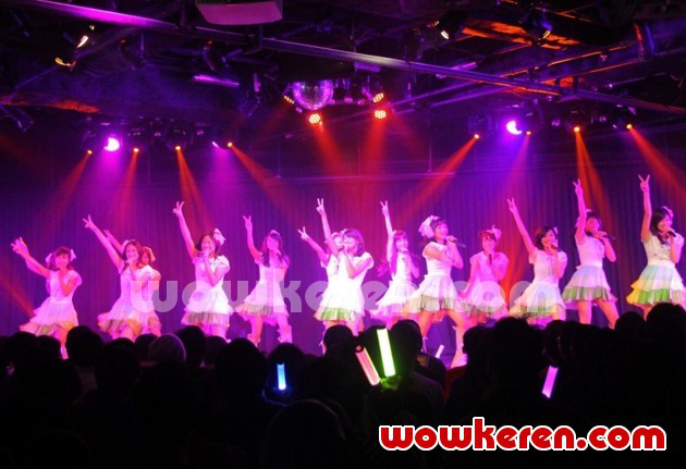 Gambar Foto Penampilan JKT48 di Revival Show Pajama Drive