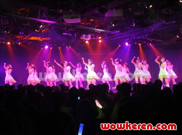 Gambar Foto Penampilan JKT48 di Revival Show Pajama Drive