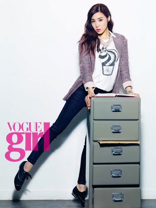 Gambar Foto Tiffany Girls' Generation di Majalah Vogue Girl Edisi September 2013