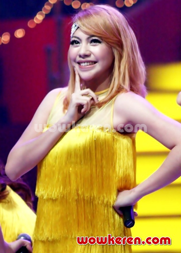 Gambar Foto Kezia Cherry Belle di Grand Final Star Teen 2013