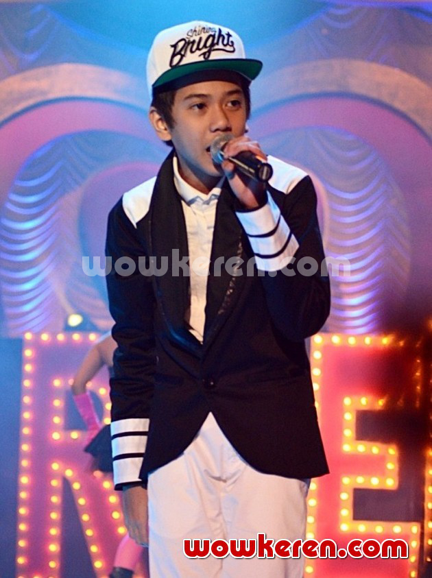 Gambar Foto Iqbal Coboy Junior di Grand Final Star Teen 2013