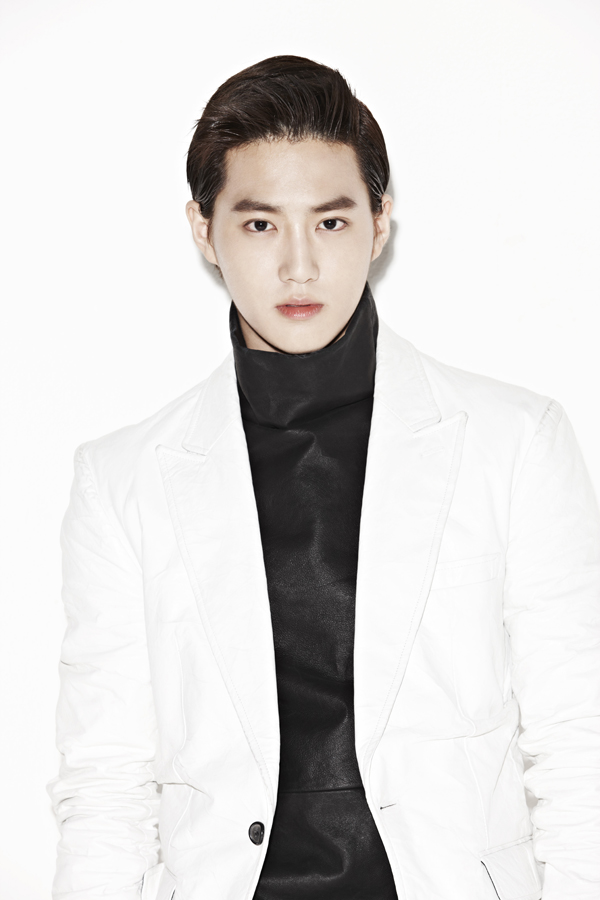 Gambar Foto Suho EXO di Majalah L'Officiel Hommes Edisi Agustus 2013