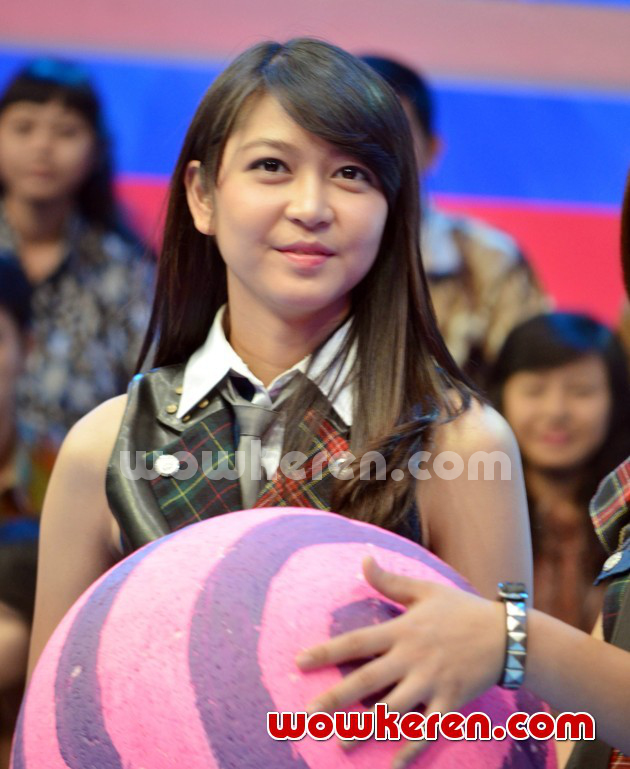 Gambar Foto Ve JKT48 di Acara Musik 'Dahsyat'