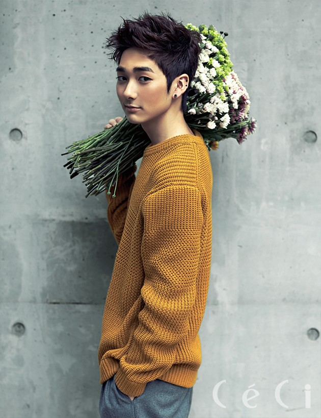 Gambar Foto Aron NU'EST di Majalah CeCi Edisi Oktober 2013