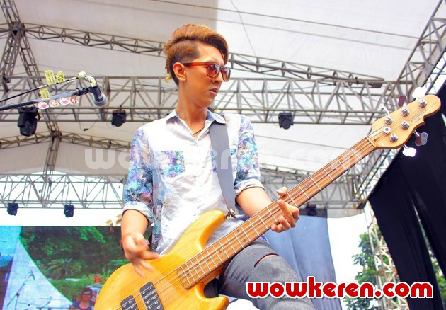 Gambar Foto Wima J-Rocks Saat Tampil di 'HaiDay 2013'