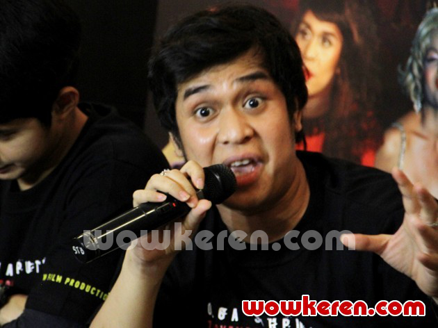 Gambar Foto Olga Syahputra Saat Jumpa Pers Film 'Taman Lawang'