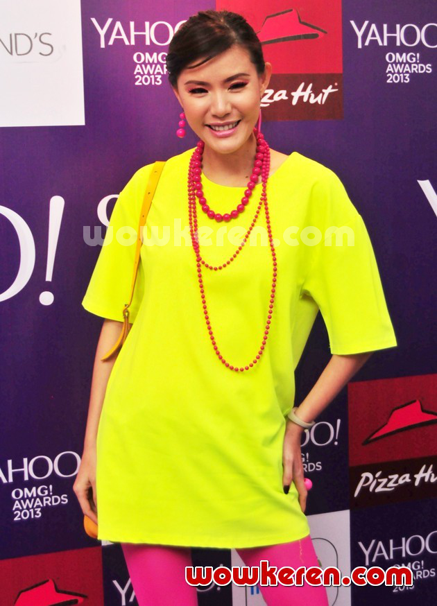Gambar Foto Olga Lydia Hadir di 'Yahoo OMG! Awards 2013'