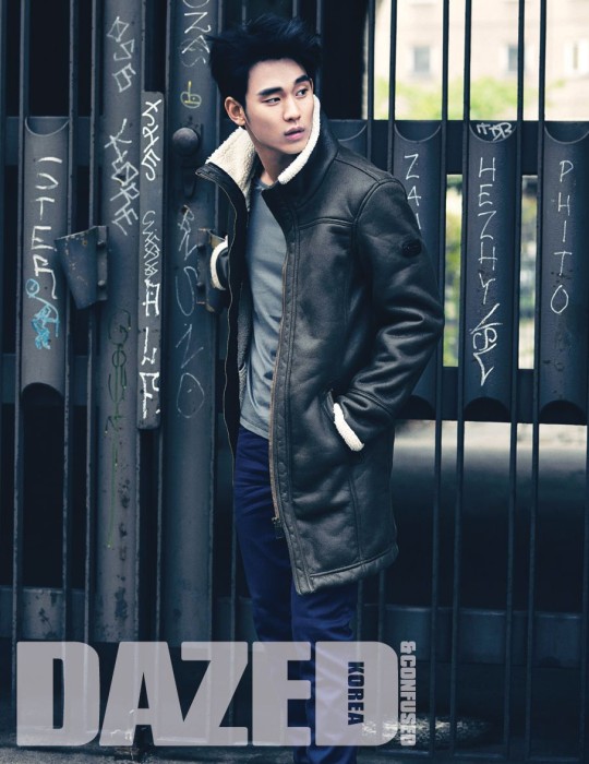 Gambar Foto Kim Soo Hyun di Majalah Dazed&Confused Edisi November 2013