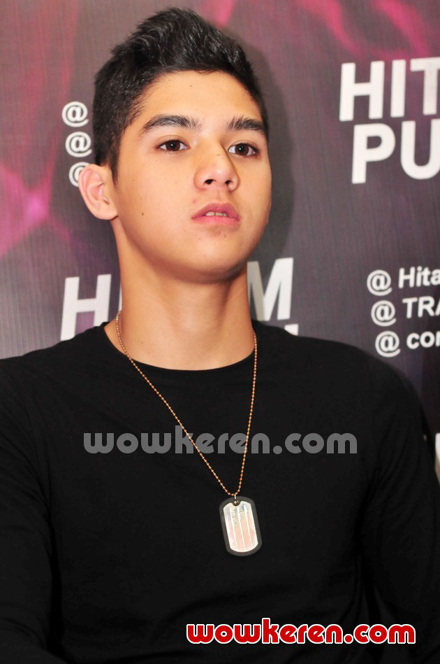 Gambar Foto Al Ghazali di Acara 'Hitam Putih'