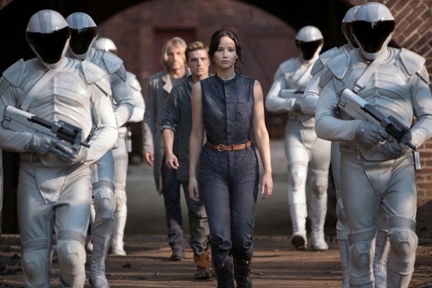 Gambar Foto Jennifer Lawrence Berperan Sebagai Katniss Everdeen