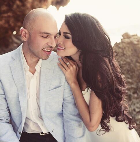 Gambar Foto Prewedding Nikita Mirzani dan Sajad Ukra