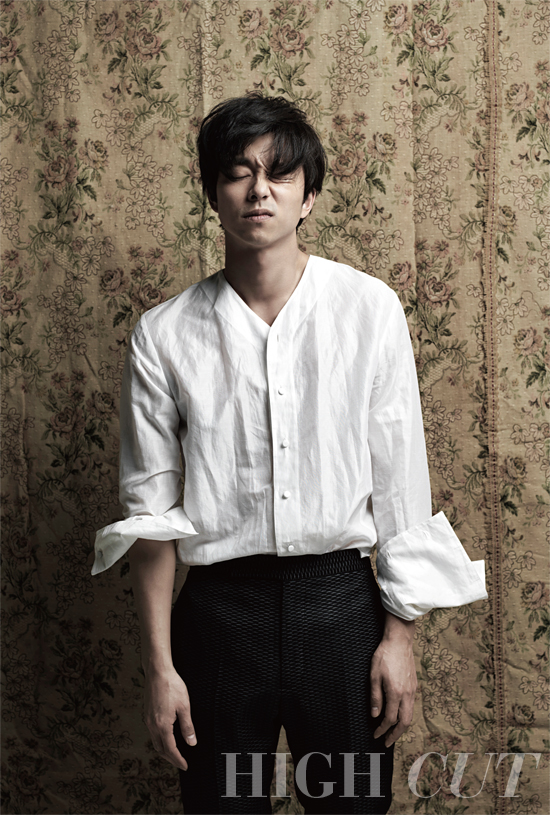 Gambar Foto Gong Yoo di Majalah High Cut Edisi Desember 2013