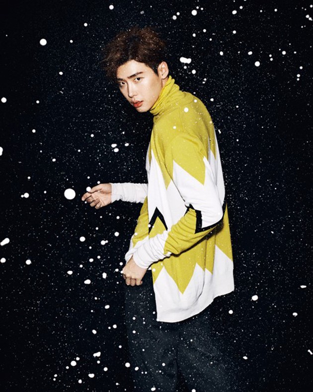 Gambar Foto Lee Jong Suk di Majalah The Star Edisi Desember 2013