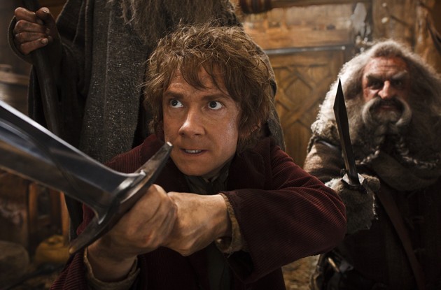 Gambar Foto Bilbo Baggins dan Oin Bersiap Hadapi Musuh