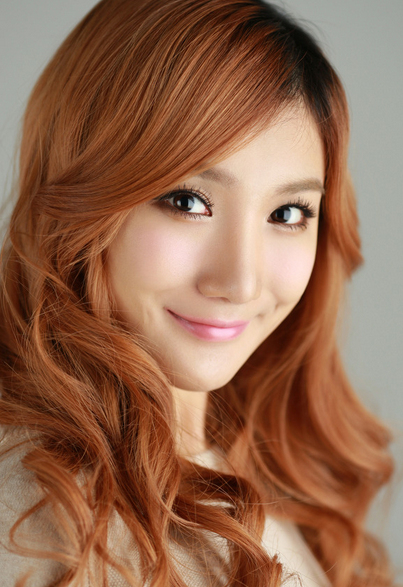Foto Dia Photoshoot - Foto 2 dari 6