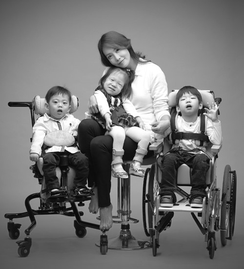 Gambar Foto Aktris Kim Jung Eun  Ikut Proyek 'Letters of Angels' Majalah Elle Edisi Desember 2013