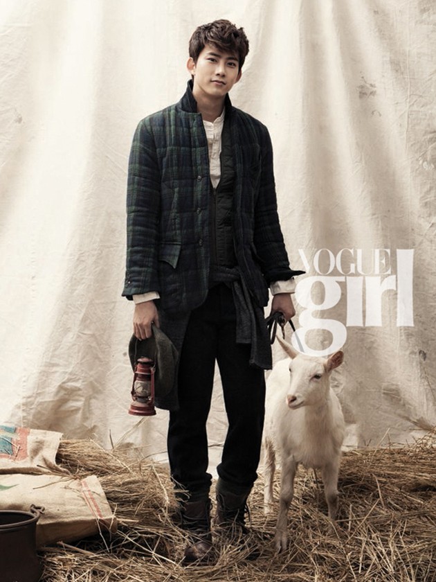 Gambar Foto Taecyeon 2PM di Majalah Vogue Girl Edisi Desember 2013
