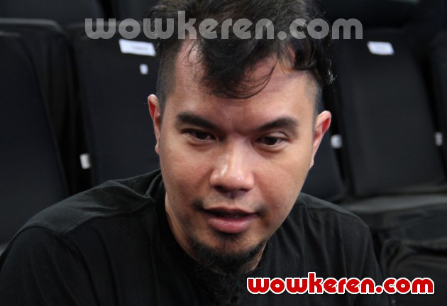 Gambar Foto Ahmad Dhani di Jumpa Pers 'Indonesian Idol 2014'
