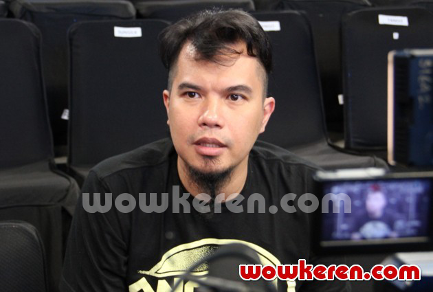 Gambar Foto Ahmad Dhani di Jumpa Pers 'Indonesian Idol 2014'