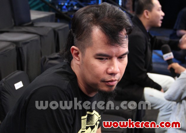 Gambar Foto Ahmad Dhani di Jumpa Pers 'Indonesian Idol 2014'
