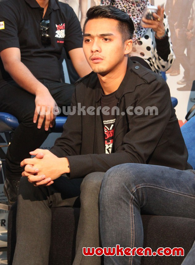 Gambar Foto Ricky Harun di Jumpa Pers Film 'Slank Nggak Ada Matinya'