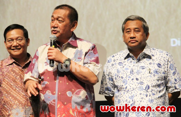 Gambar Foto Deddy Mizwar dan Muhammad Nuh di Gala Premiere Film 'Laskar Pelangi Sekuel 2: Edensor'