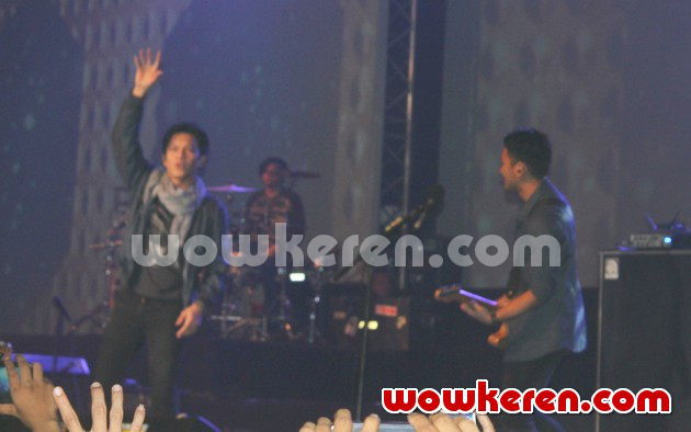 Gambar Foto NOAH Saat Tampil di HUT BRI ke-118