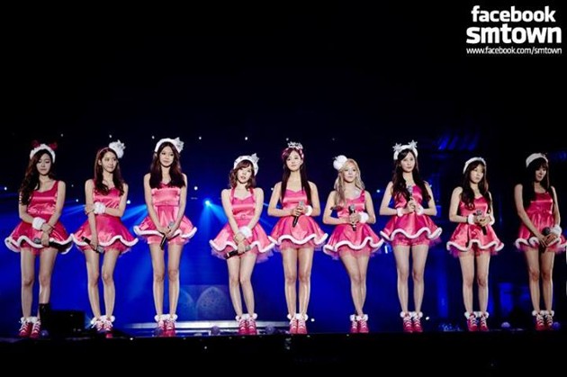 Gambar Foto Girls' Generation Saat Tampil di Konser 'SMTOWN WEEK' 'Marchen Fantasy'