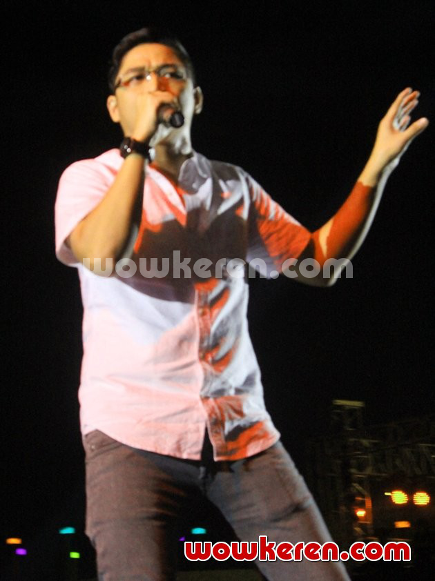 Gambar Foto Ungu Saat Tampil di Konser 'Gempita 2014'
