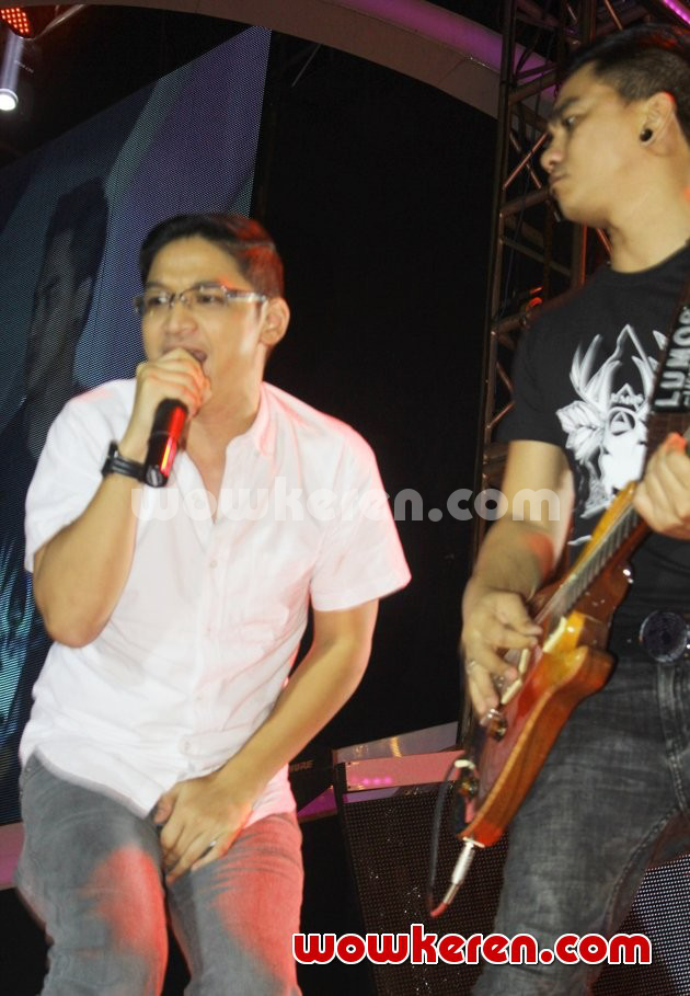 Gambar Foto Ungu Saat Tampil di Konser 'Gempita 2014'