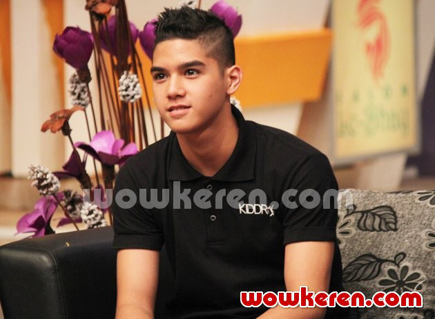 Gambar Foto Al Ghazali Saat Hadir di Acara 'Yuk Keep Smile'