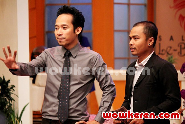 Gambar Foto Denny dan Wendi Cagur di Acara 'Yuk Keep Smile'