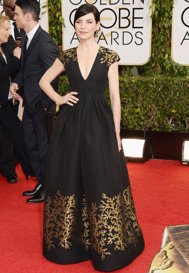 Gambar Foto Julianna Margulies di Red Carpet Golden Globe Awards 2014