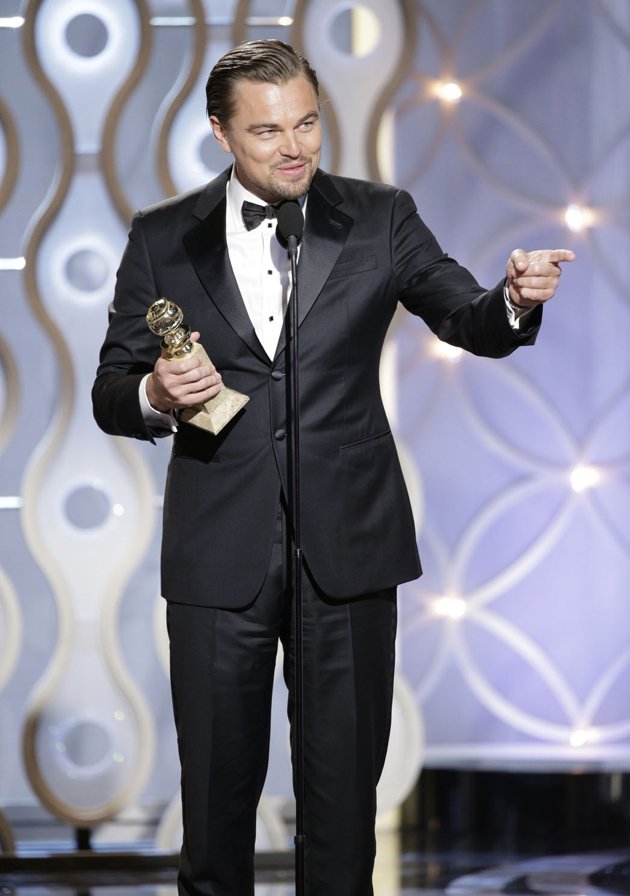 Foto Leonardo DiCaprio Raih Piala Best Performance by an Actor in a Motion Picture