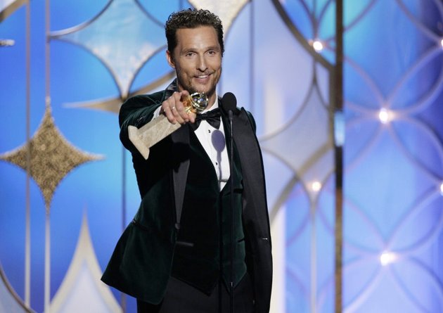 Foto Matthew McConaughey Raih Piala Best Performance by an Actor in a Motion Picture - Drama