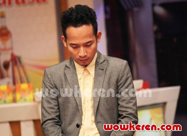 Gambar Foto Denny Cagur di Acara 'Yuk Keep Smile'
