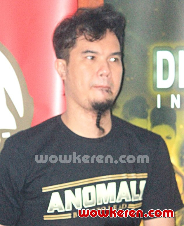 Gambar Foto Ahmad Dhani di Jumpa Pers Konser 'Adu Bintang 2'
